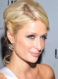 Na rođendanu Paris Hilton potukli se bivši i sadašnji dečko bogate naslednice Paris Hilton3 223x300 Na rođendanu Paris Hilton potukli se bivši i sadašnji dečko bogate naslednice