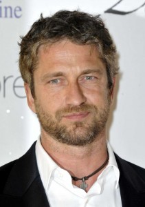 Gerard Butler 211x300 Gerard Butler ponovo došao u Beograd, ali nije se javio nijednoj devojci