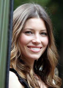 Jessica Biel: Ćuretina s chilijem je dobra, ali od nje užasno prdite Jessica Biel 216x300 Jessica Biel: Ćuretina s chilijem je dobra, ali od nje užasno prdite