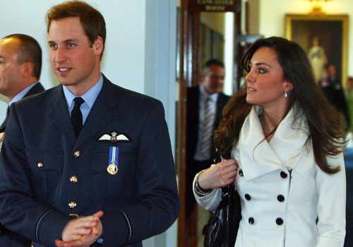 Princ William oženiće se na 30 godišnjicu venčanja svojih roditelja? Kate Middleton and Prince Princ William oženiće se na 30 godišnjicu venčanja svojih roditelja?