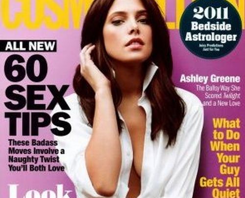 ashleygreene 300 02122010 cosmopolitan Ashley Greene pokazala bujni dekolte bez grudnjaka na naslovnoj strani Cosmopolitana