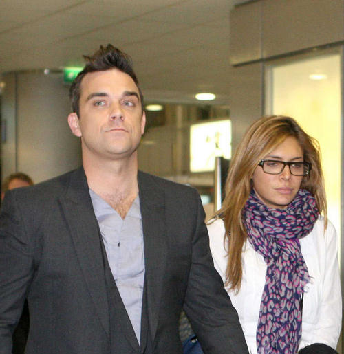 Robbie Williams: Na sledećoj turneji s nama će biti mali Williams Robbie Williams Ayda Fields 01 Robbie Williams: Na sledećoj turneji s nama će biti mali Williams