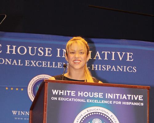 Shakira Signs On To Help Educate Her Community! FP 7985374 Shakira WIK 21 25 Barack Obama zaposlio Shakiru kao svoju savetnicu