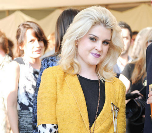 Kelly Osbourne 02 Baš nema sreće   Kelly Osbourne zaradila šljivu na oku