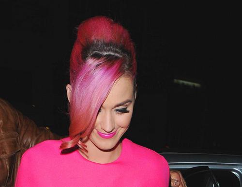 FP 8037171 BARM KatyPerry 03 16 Katy Perry ne odlazi na dodelu nagrada već da poseti Russella u Velikoj Britaniji?