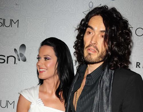 CA: ART OF ELYSIUM'S CHARITY GALA Katy Perry Russell Brand 00002 Russell i Katy raskinuli jer ona nije želela decu?