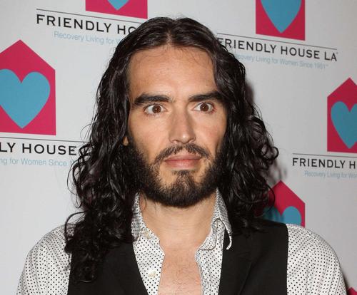 Russell Brand 00002 Russell Brand se iseljava iz vile u kojoj je živeo s Katy Perry