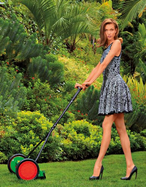 Praznik za oči – stigao je Look book za proleće 2012. godine