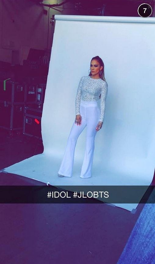 Jennifer-Lopez-jlobts